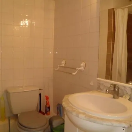Sete, 1 Piece, 4 Personnes - Fr-1-338-322 * Sète